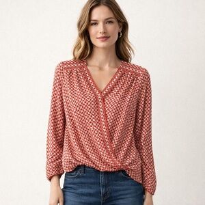 Max Studio Blouse Womens XS Red Geometric Surplice High Low Hem Long Sleeve Top